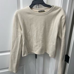 Zara Cropper Sweater Size M